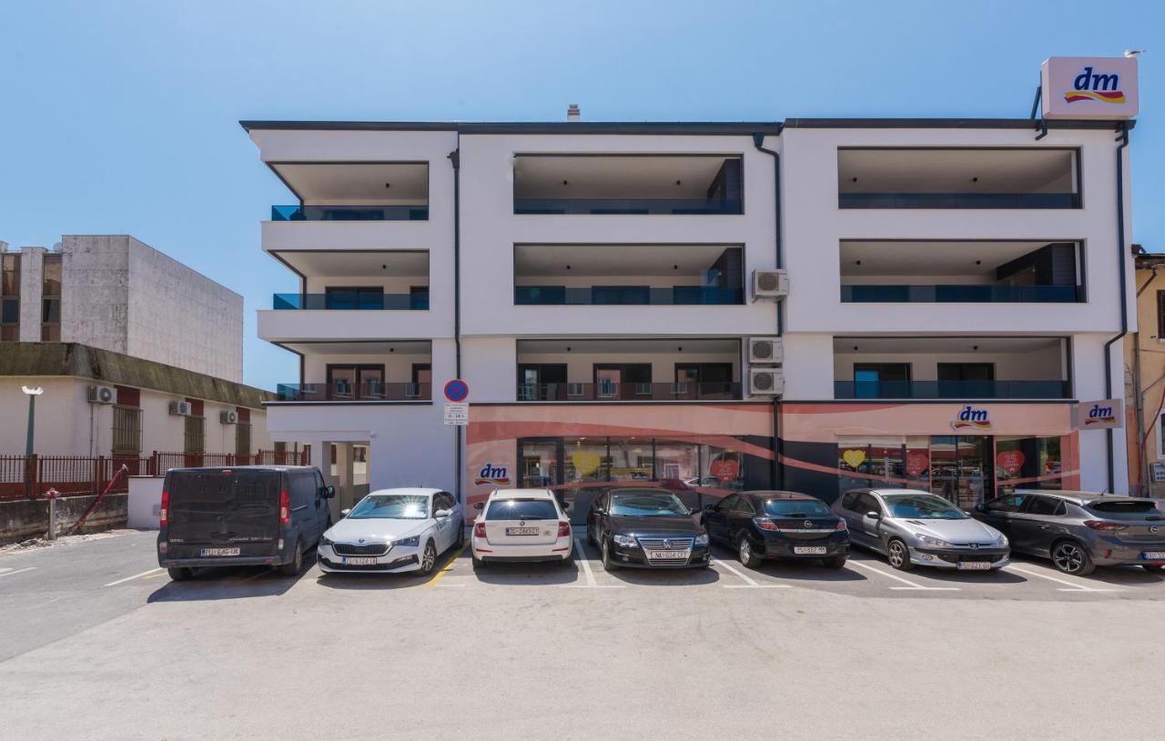Val Di Bora 2 Poreč Exterior foto